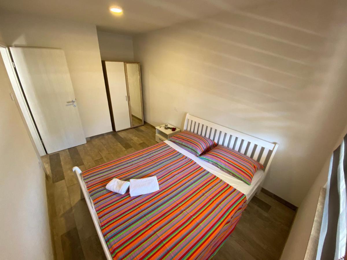 Villa Nikola Nečujam Екстериор снимка