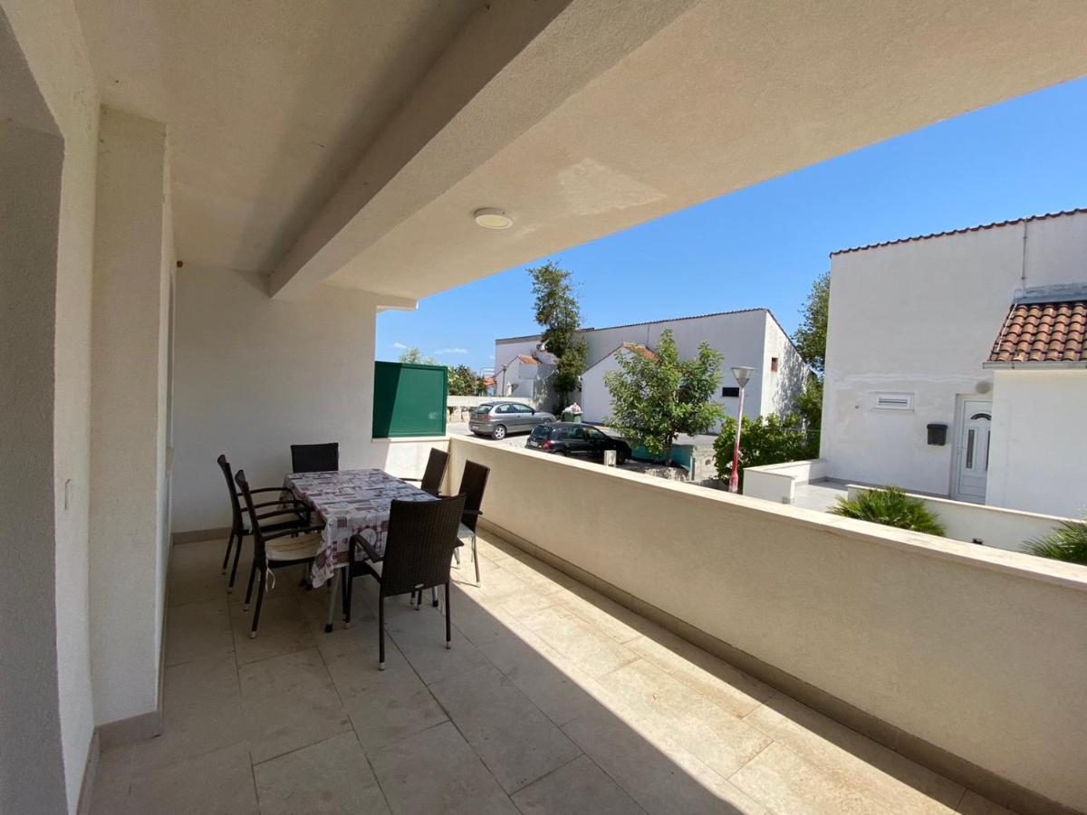Villa Nikola Nečujam Екстериор снимка